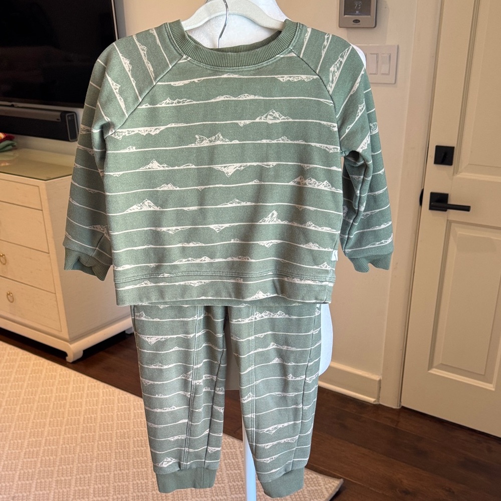 Copper Pearl - Kids Teton - Crew Sweatshirt & Matching Jogger Set - Size: 4T